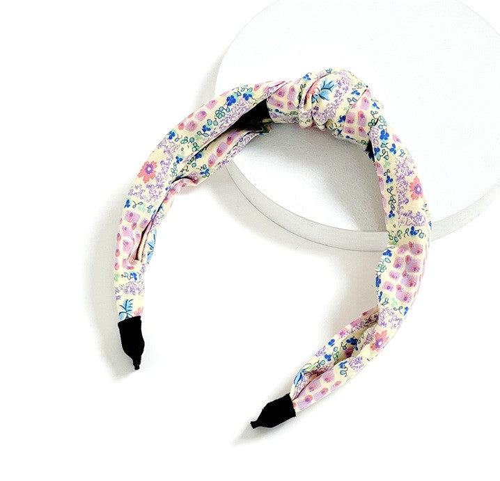 Floral knotted headband