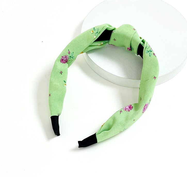 Floral knotted headband