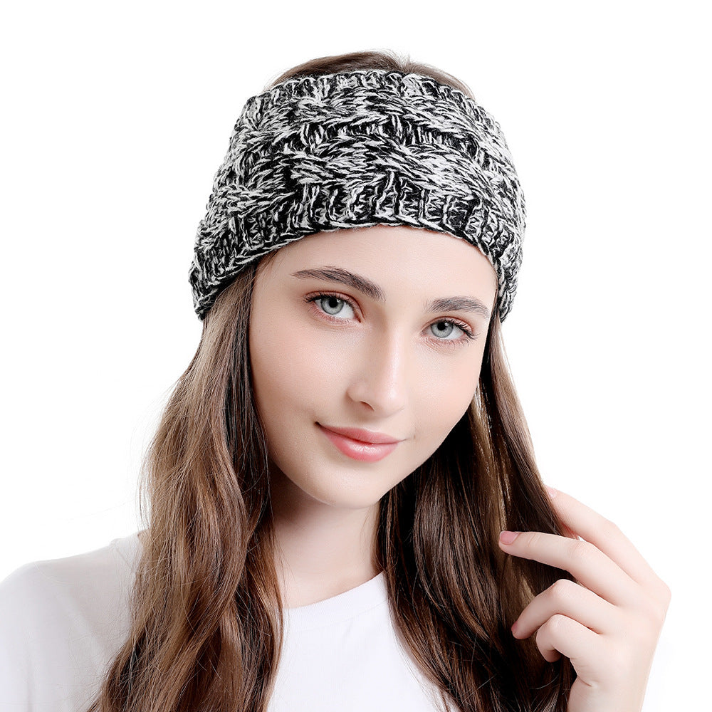 Multicoloured double braids patterned knitted loop headband