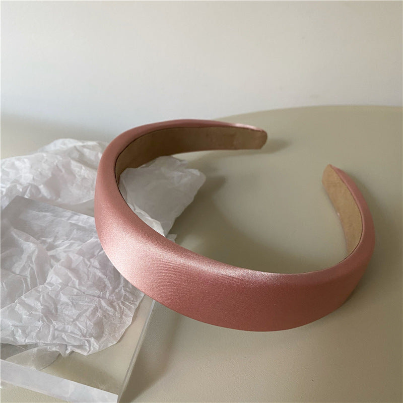Thinly padded satin headband