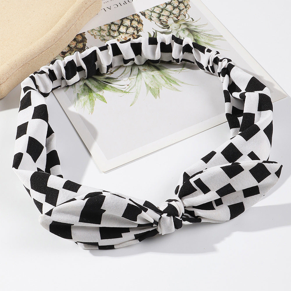 Squares patterned elastic headband with bow