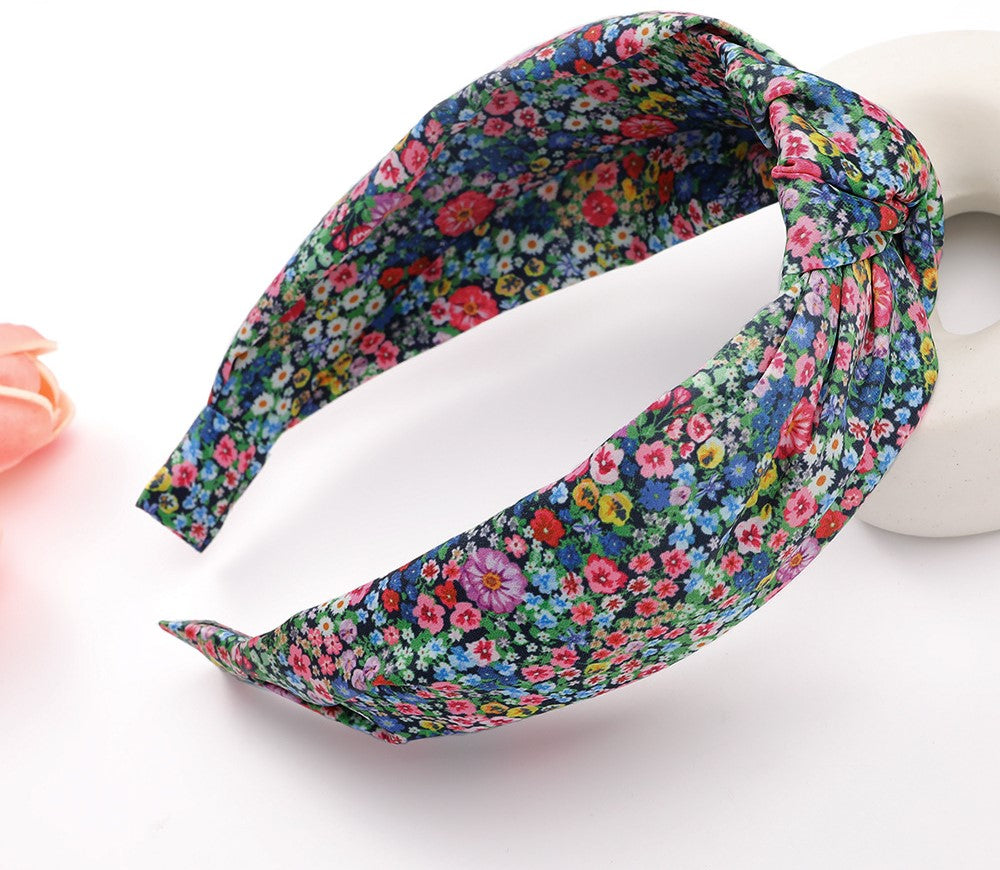 Printed satin knotted headband