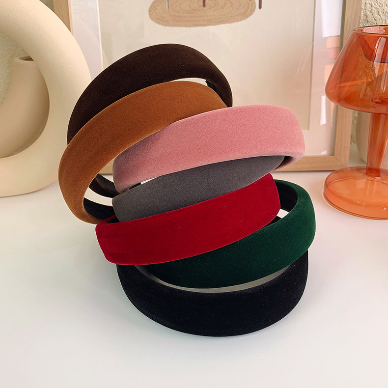 Thinly padded velvet headband