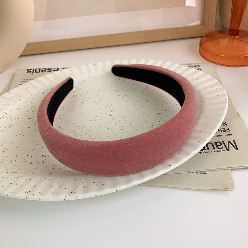 Thinly padded velvet headband