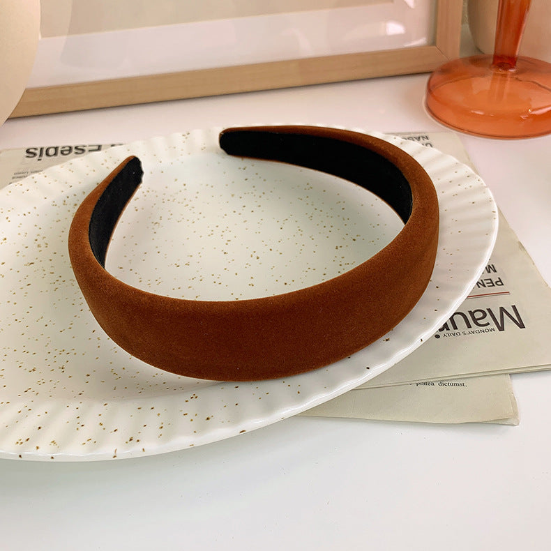 Thinly padded velvet headband