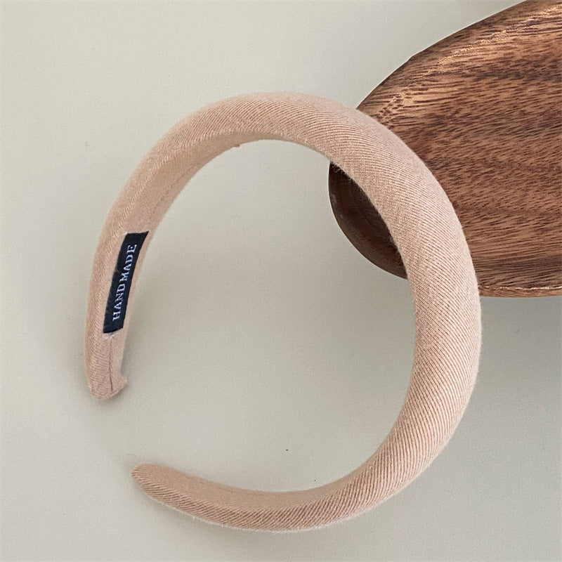 Knitted fabric thinly padded headband