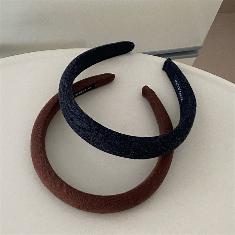 Knitted fabric thinly padded headband