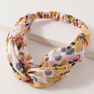 Twist front floral elastic headband