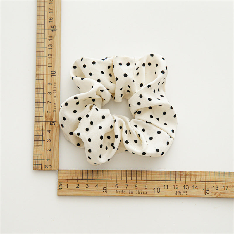 Polka dots silky scrunchies