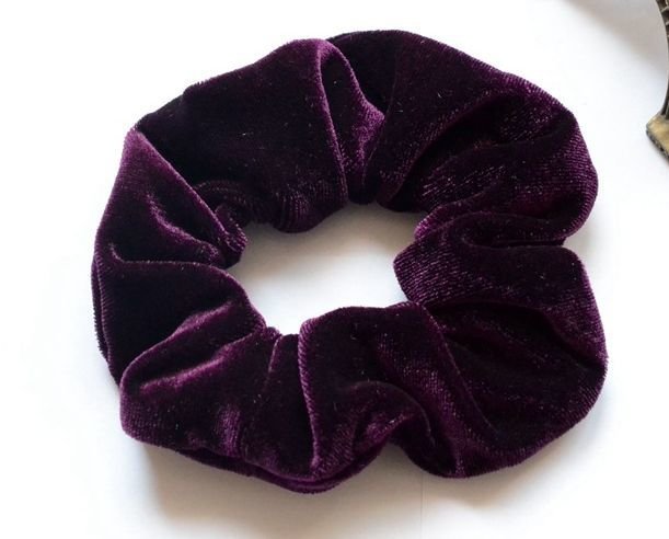 Small velvet scrunchies