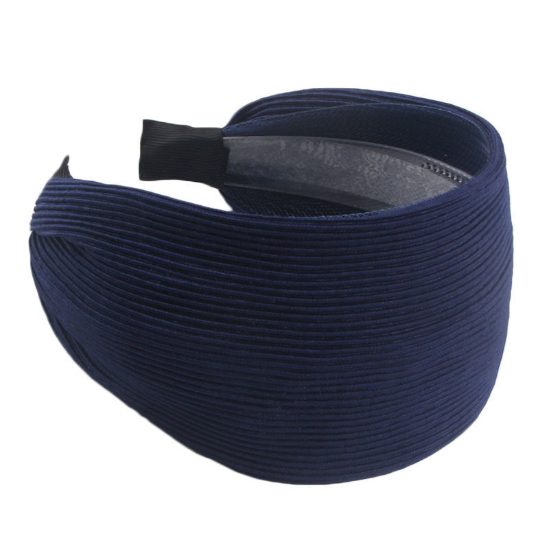 9cm-wide plain pleated headband