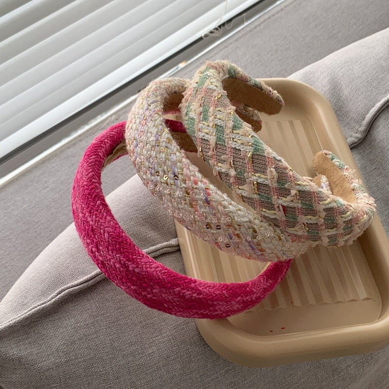 Knitted top thinly padded headband in hot pink