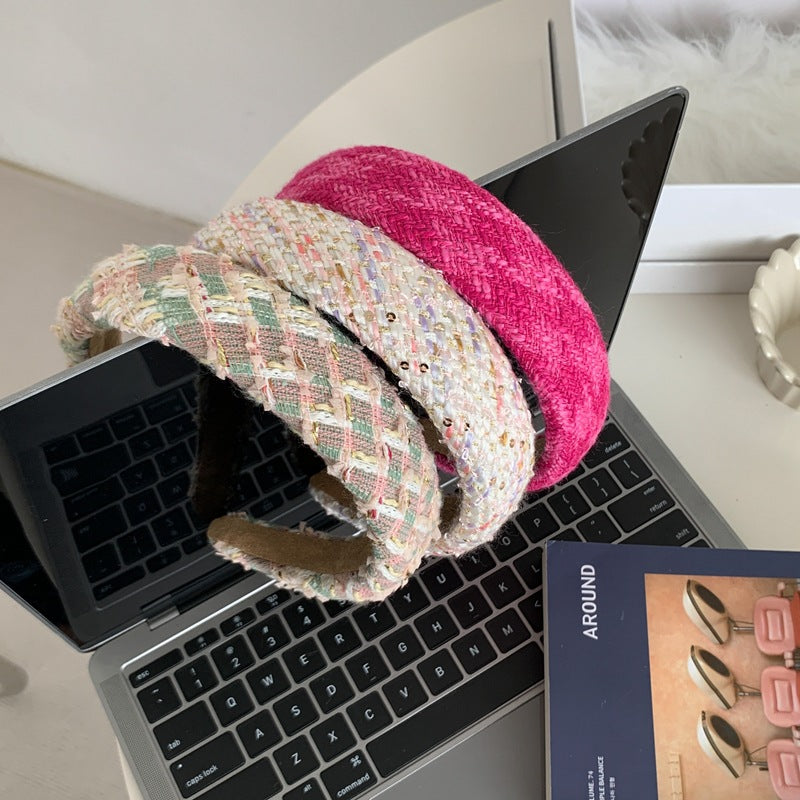 Knitted top thinly padded headband in hot pink