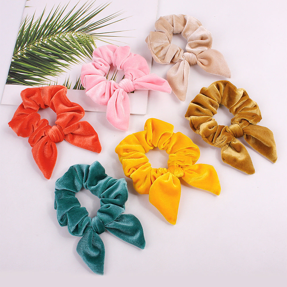 Velvet scrunchies with bow