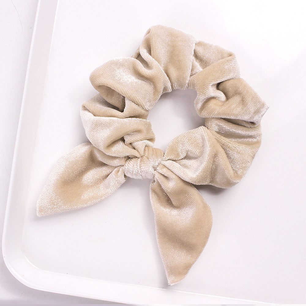 Velvet scrunchies with bow