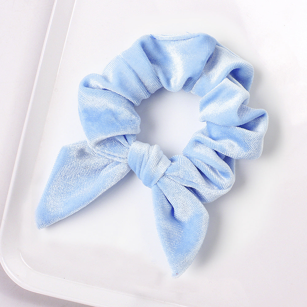 Velvet scrunchies with bow