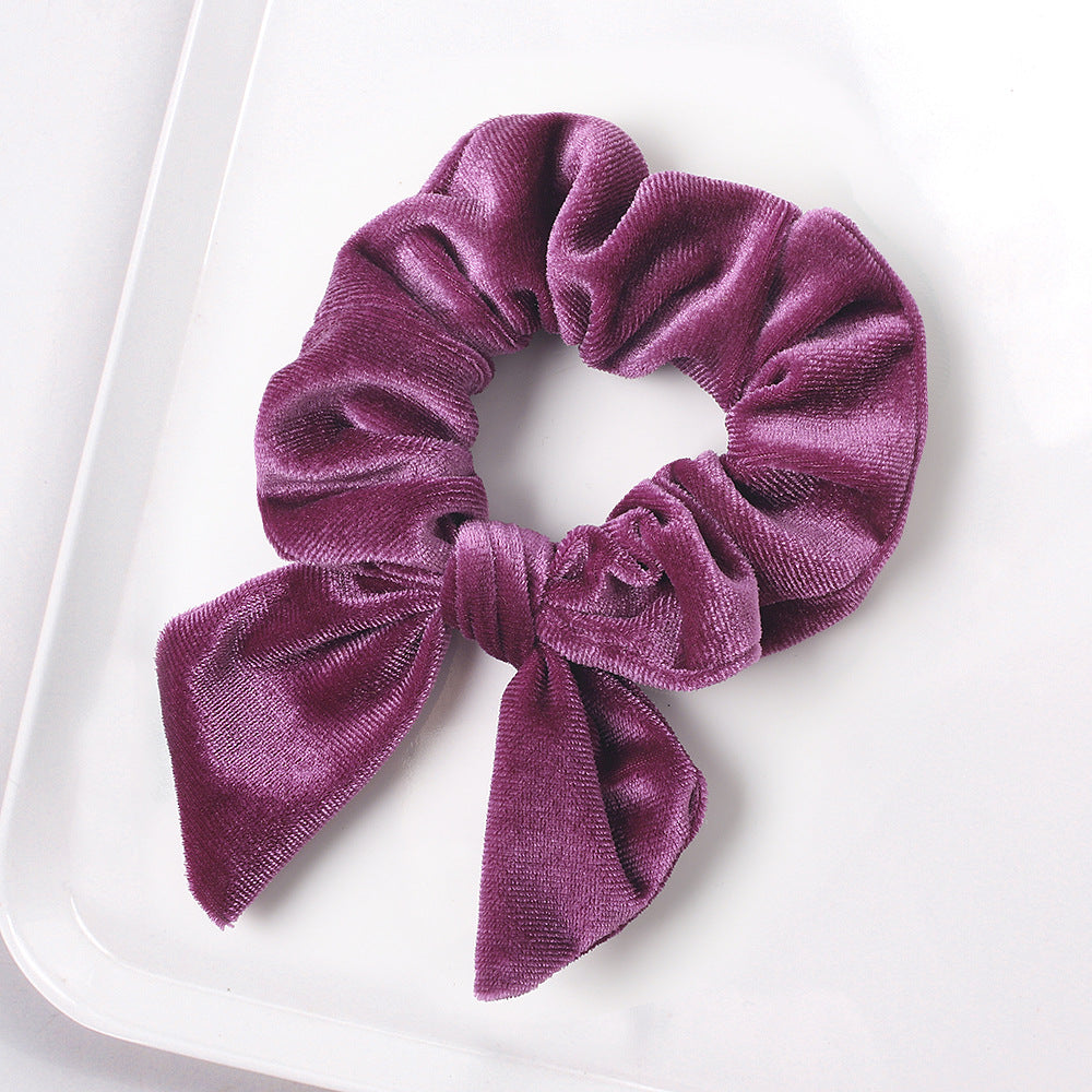 Velvet scrunchies with bow
