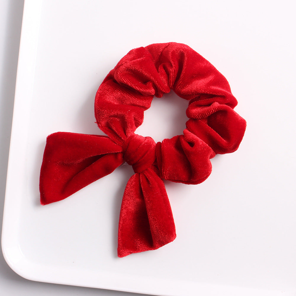 Velvet scrunchies with bow