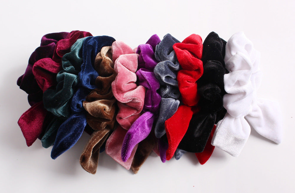Velvet scrunchies with bow