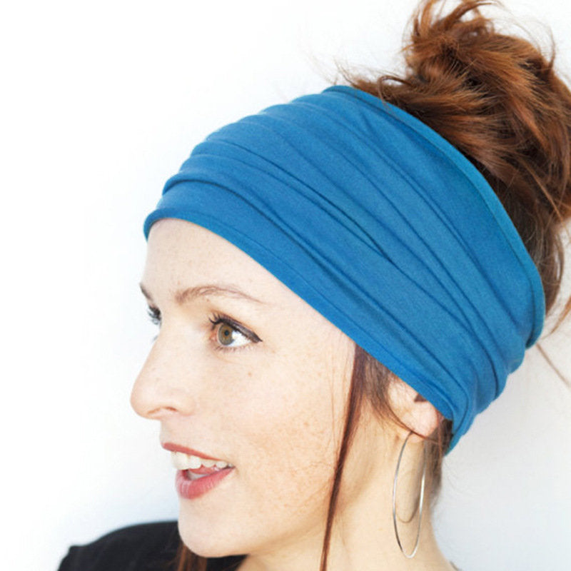 Solid colour multi-purpose seamless head wrap