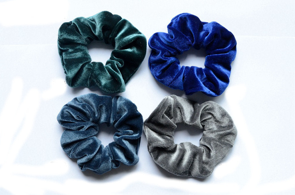 Small velvet scrunchies