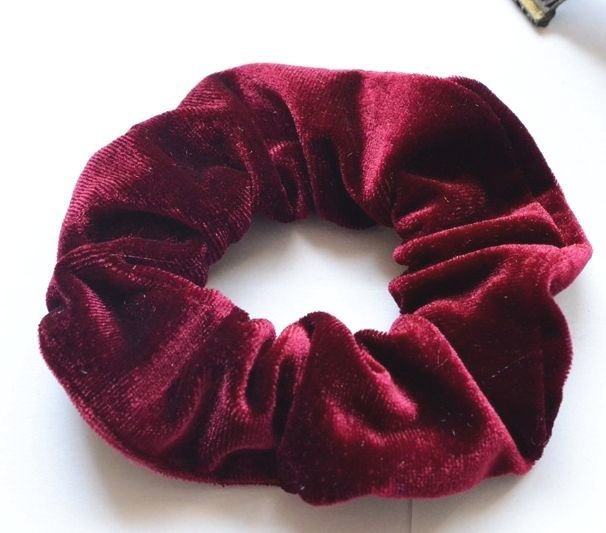 Small velvet scrunchies