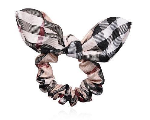 Beige plaids scrunchy with bow