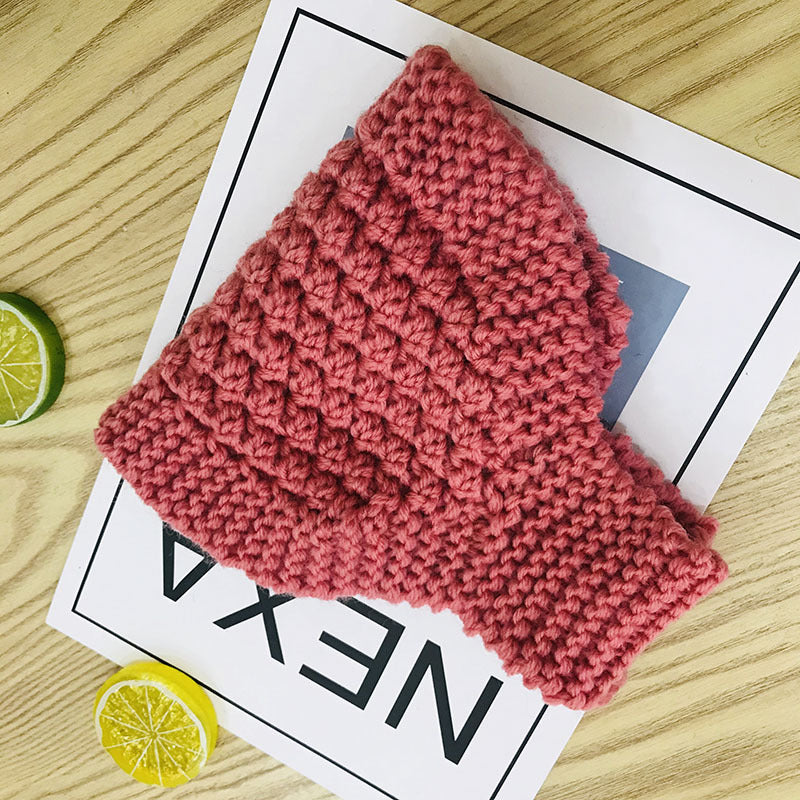 Bandanna style crochet headband