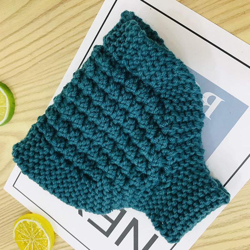 Bandanna style crochet headband