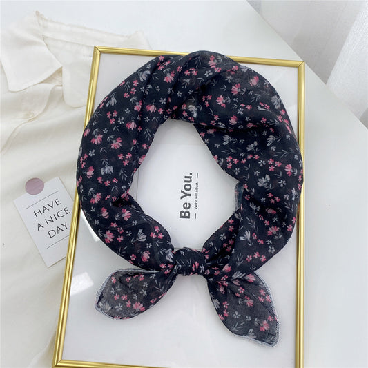 Flowers print square scarf