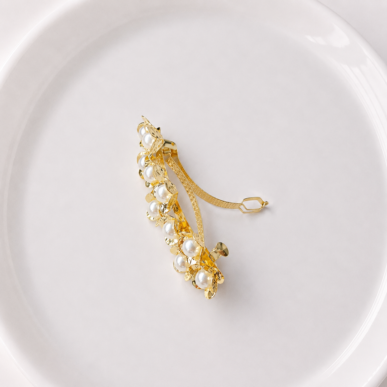 White pearl gold flowers hair barrette