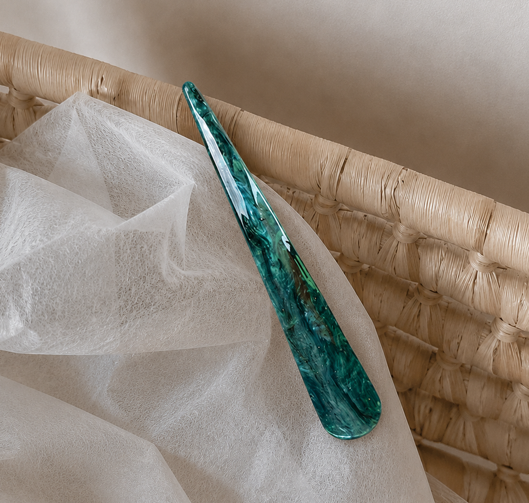Glitter resin large Ibis clip