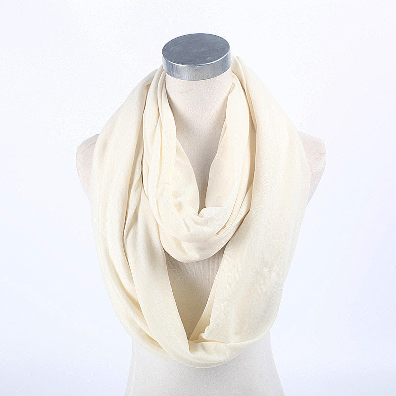 Seamless infinity scarf