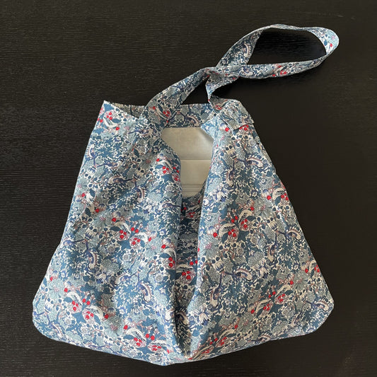 Strawberry lover liberty cotton one handle bag