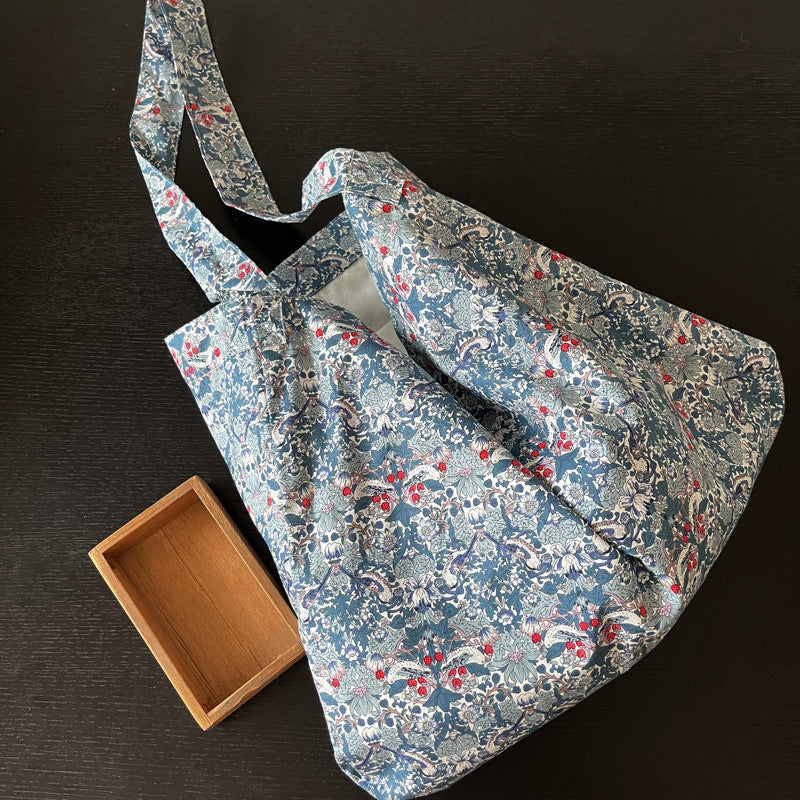 Strawberry lover liberty cotton one handle bag