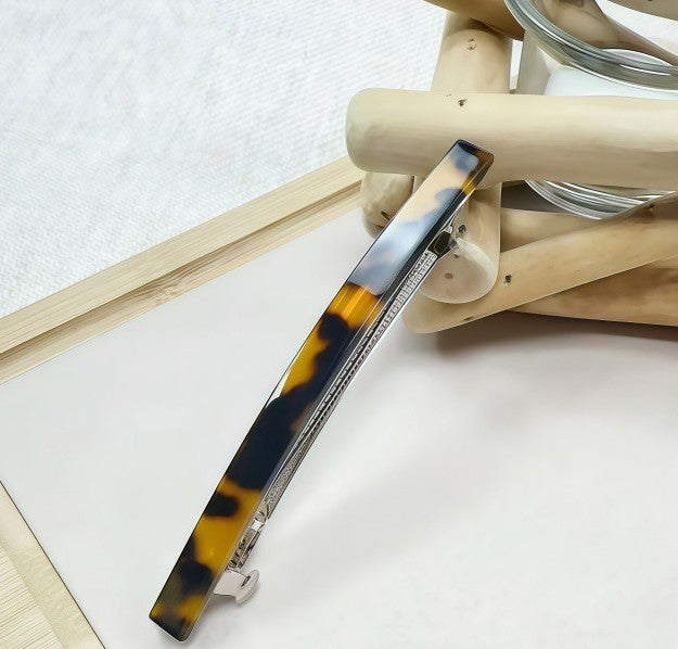 Slim resin hair barrette