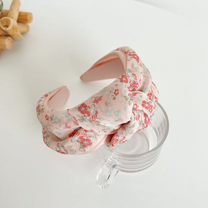 Premium floral knotted headband