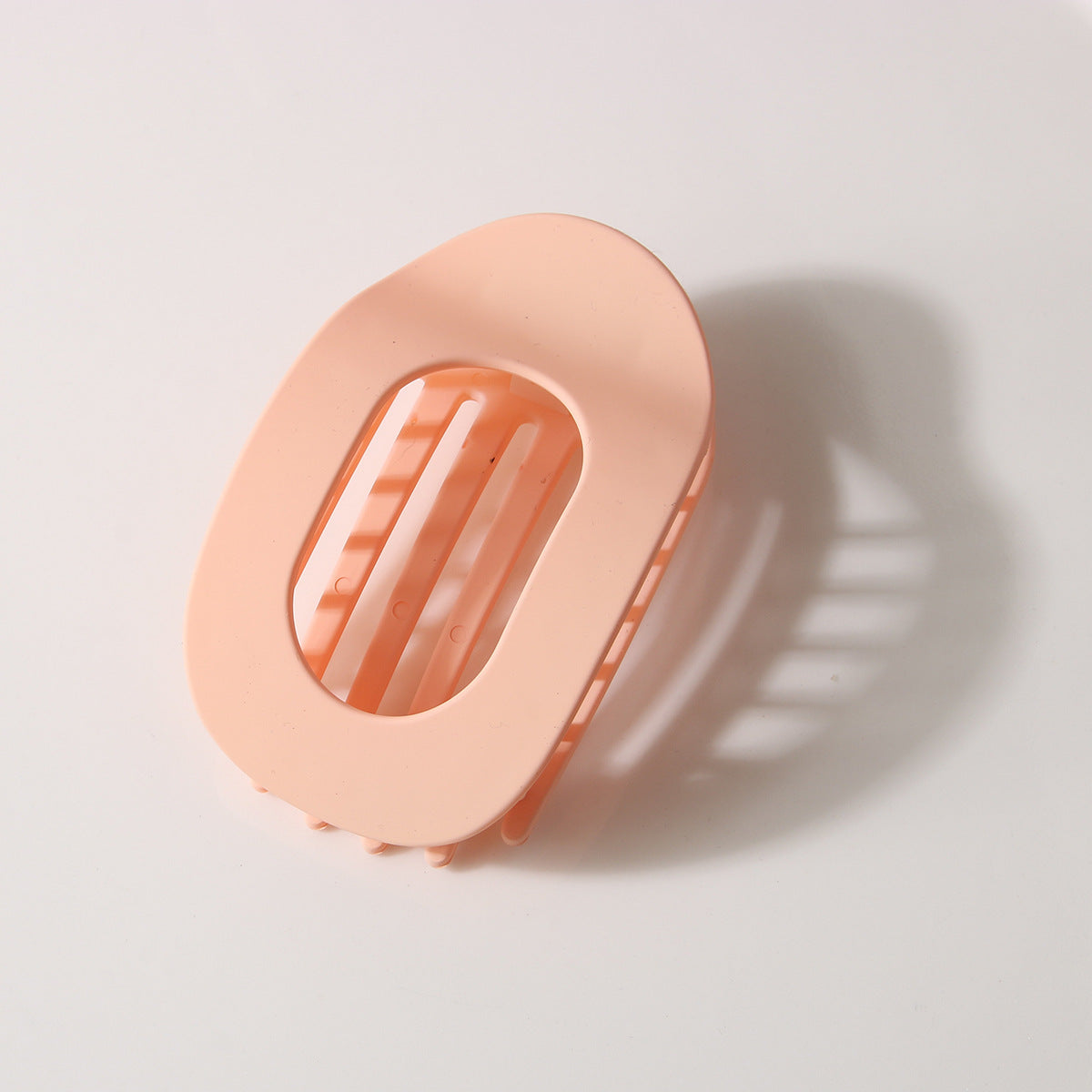 Oval flat hair claw