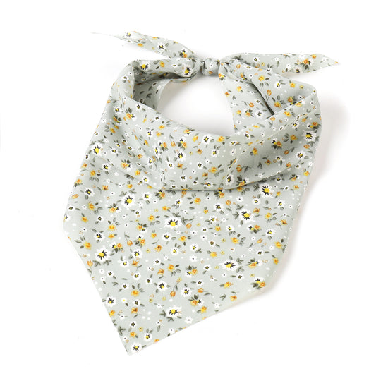 Country flowers print tie-up triangle scarf