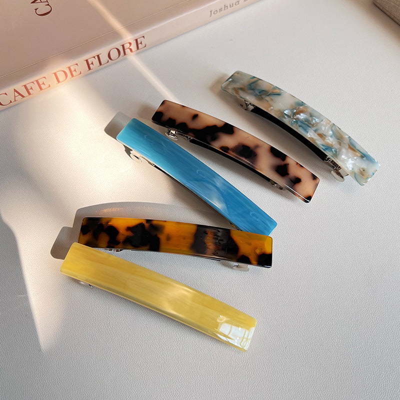 Slim rectangle resin barrette