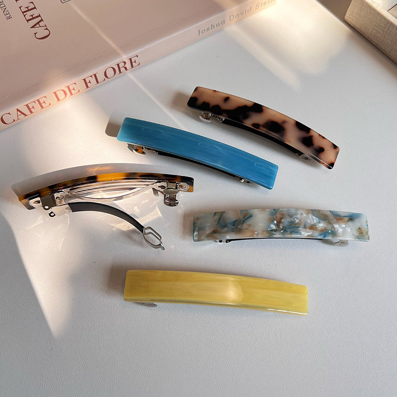 Slim rectangle resin barrette