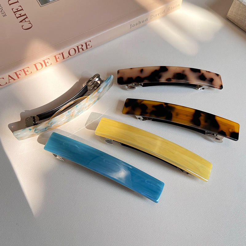 Slim rectangle resin barrette