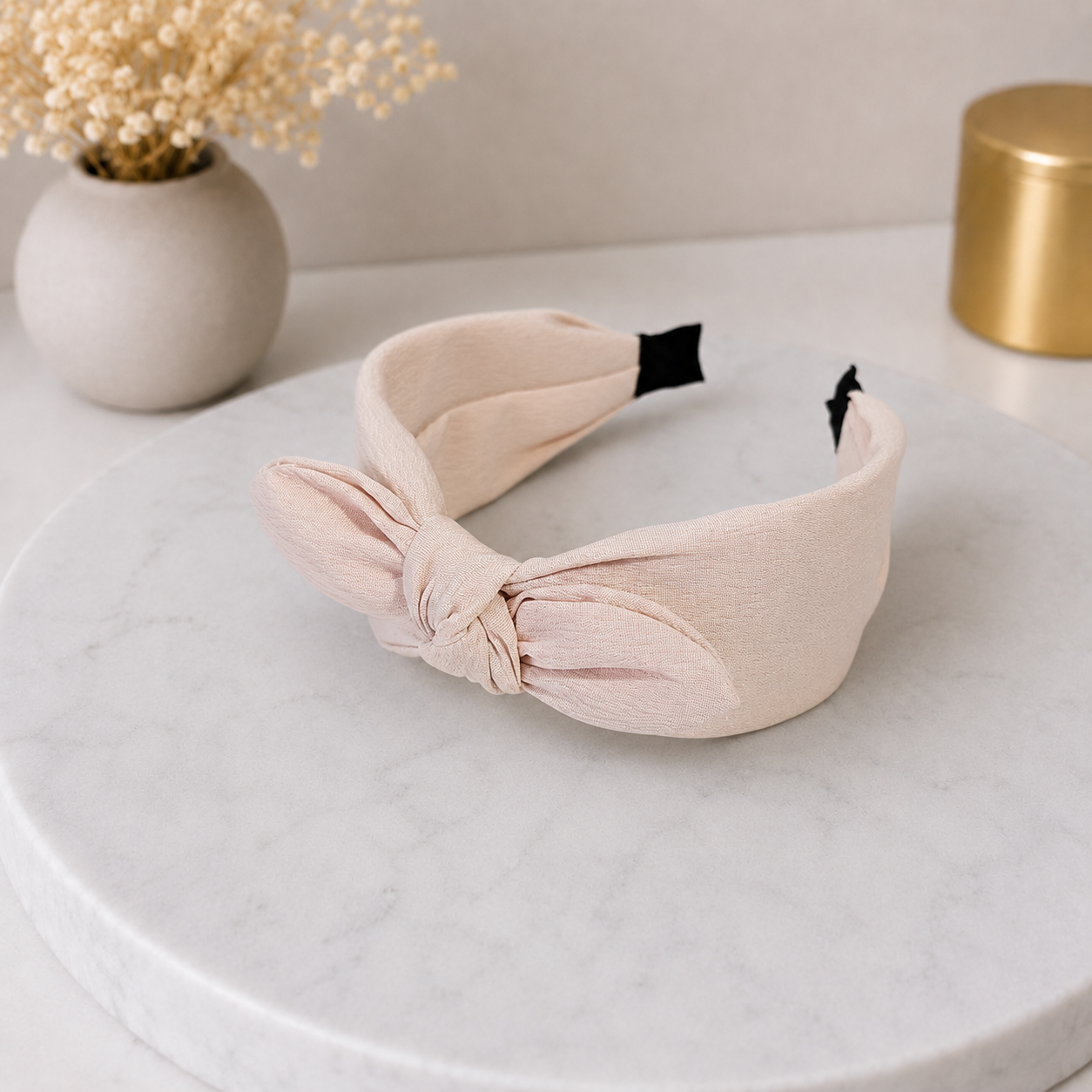 Plain headband with bow