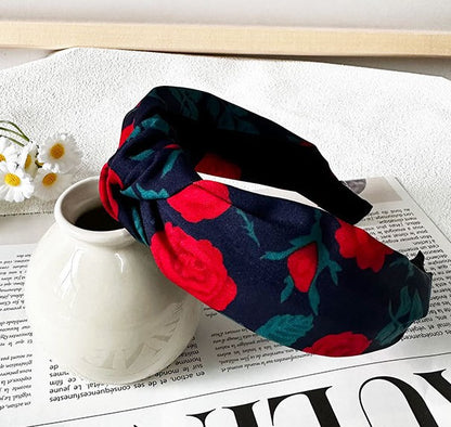 Floral knotted headband