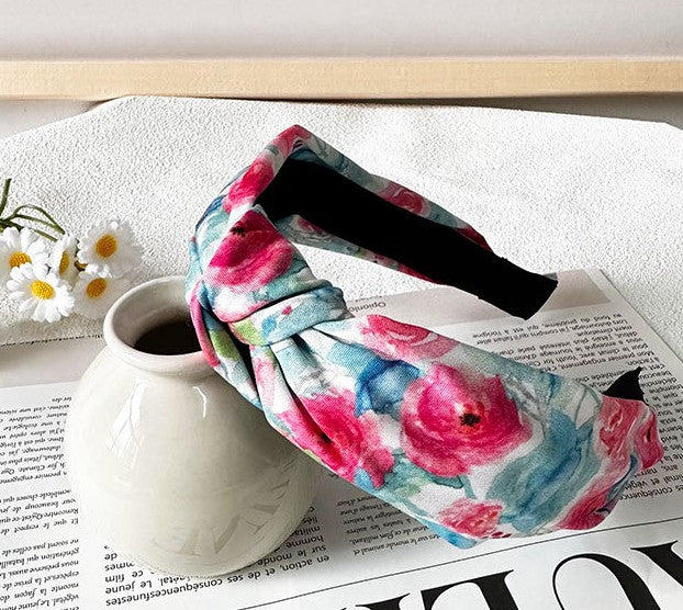 Floral knotted headband