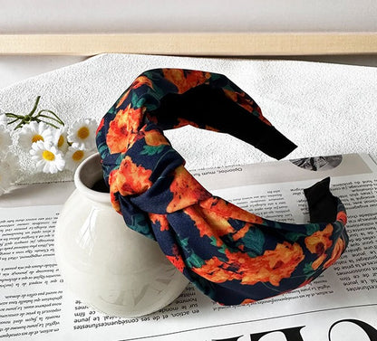 Floral knotted headband