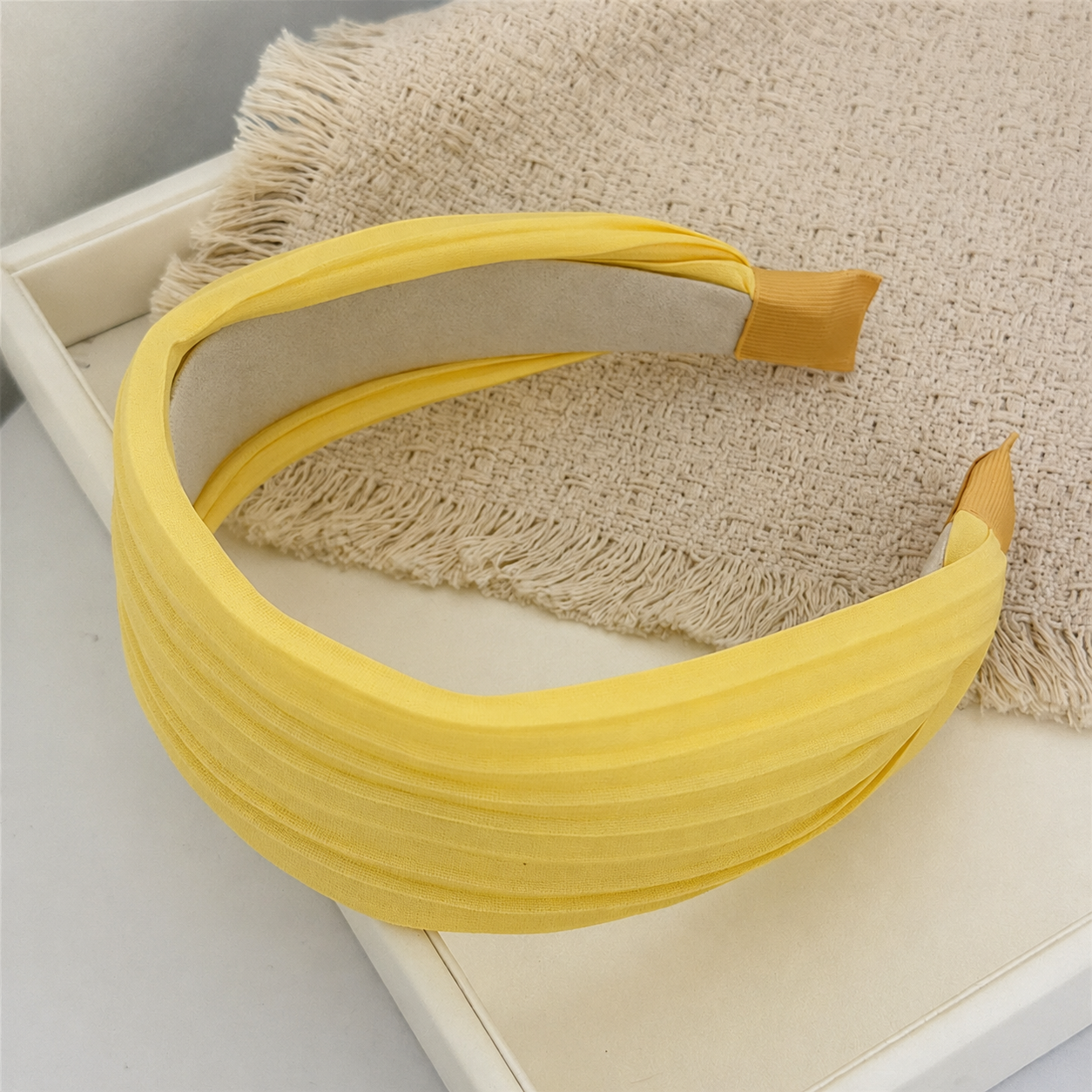 Pleated wide headband