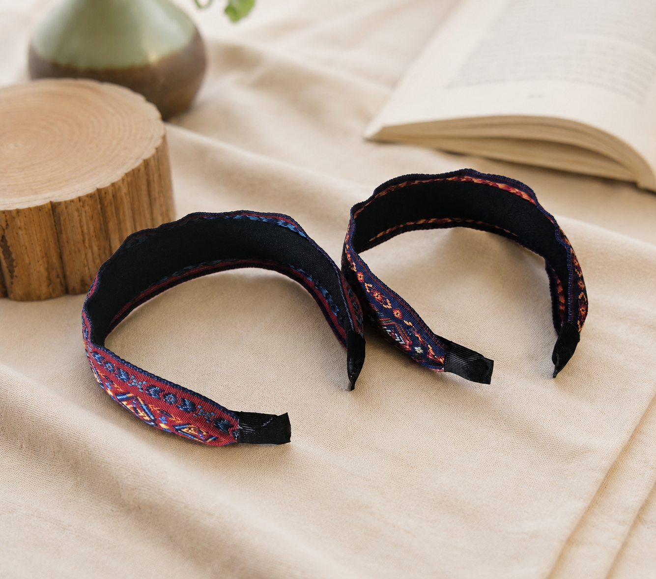 Embroidered wide headband
