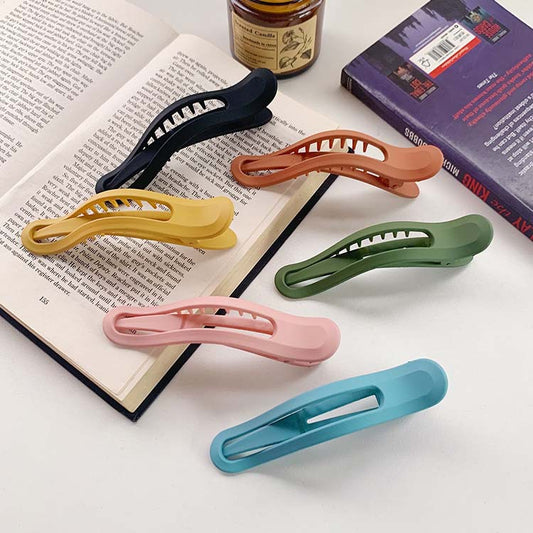 Acrylic long Ibis clip with teeth