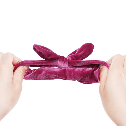 Velvet scrunchies with bow